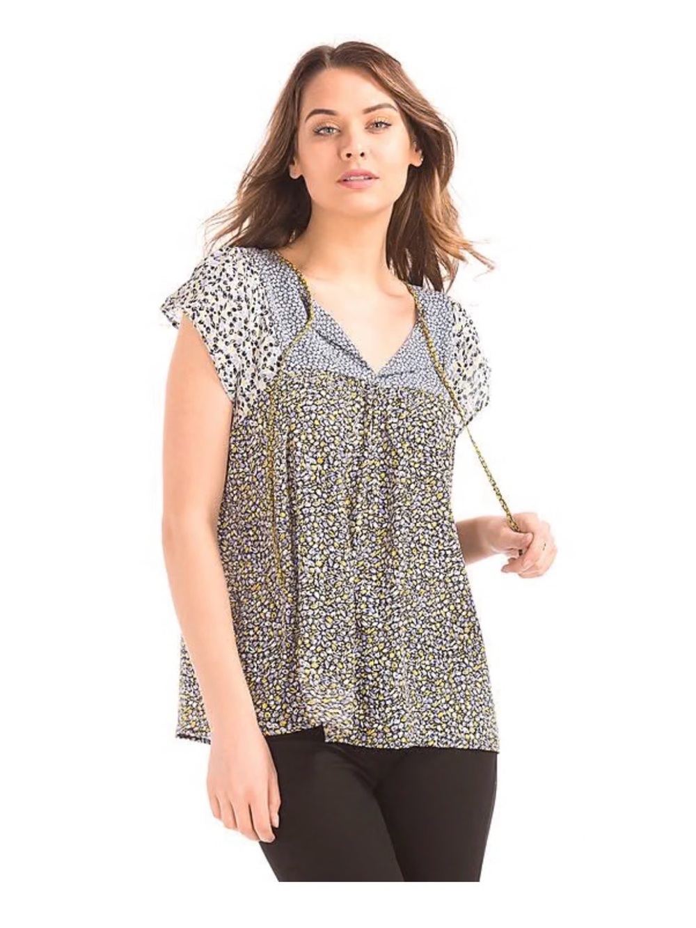 GAP women’s black mixed print split neck blouse
